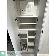 シューズボックス