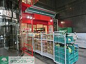 まいばすけっと中板橋駅前店 徒歩7分。徒歩8分。スーパー 560m
