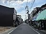 その他：現地前面道路は交通量が少なく、閑静な住宅街に位置しています。穏やかな住環境で、落ち着いた暮らしが叶います。