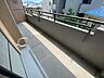 その他：広々としたバルコニー。 天気のいい日にはお布団もまとめて干せそうですね＾＾