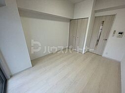 シュールフローレ 4階1Kのリビング/ダイニング