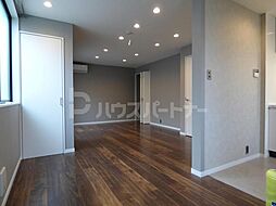 LOOP HORIKIRISHOBUEN 2階ワンルームのリビング/ダイニング