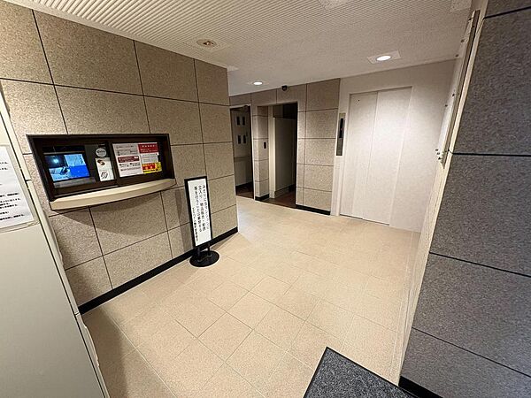 エントランスを拡大表示