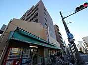 株式会社ヤオキスーパー太閤通店（310m）