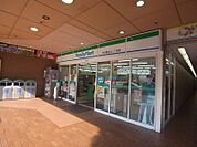 ファミリーマート 名古屋金山二丁目店（301m）