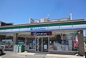 ファミリーマート 名西枇杷島店（514m）