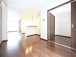 グランレーヴ東別院EAST 102 1階1LDKのリビング/ダイニング