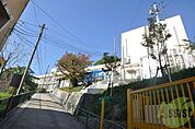 神戸市立妙法寺小学校 671m