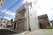 コンクリートうちっぱなしのデザイナーズマンション♪