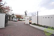須磨浦学園 須磨浦小学校 346m