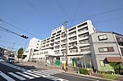 神戸徳洲会病院 781m