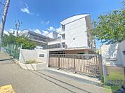 神戸市立垂水東中学校 784m