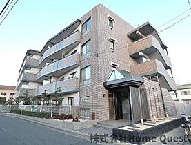 シャトレ高安  ｜ 大阪府八尾市高安町北3丁目78（賃貸マンション1LDK・4階・57.10㎡） その1