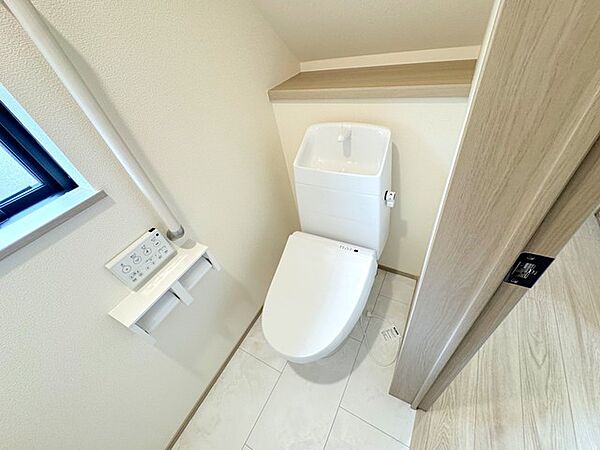 トイレを拡大表示