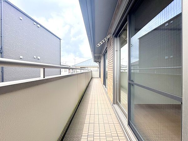 バルコニーを拡大表示