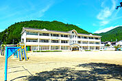 安富南小学校
