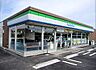 周辺：ファミリーマートたつの山津屋店