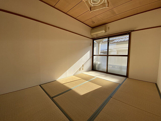 寝室