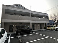 兵庫県加東市上中3丁目：物件画像／株式会社Roomos