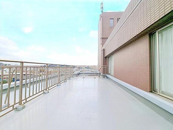 3部屋またぐ広...