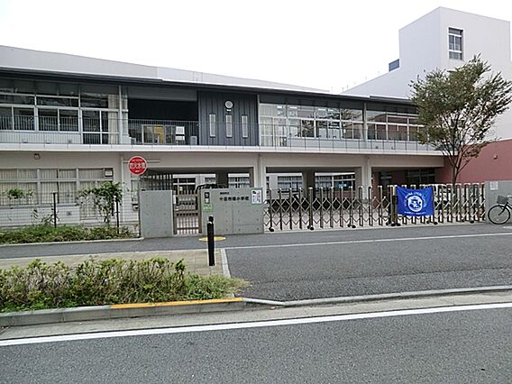 横浜市立十日市...