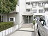 エントランス：居住者の帰り、訪れる方を優しく迎えてくれるエントランスです。
