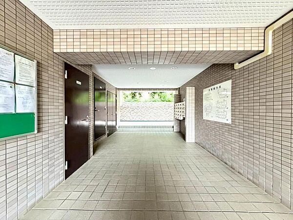エントランスを拡大表示
