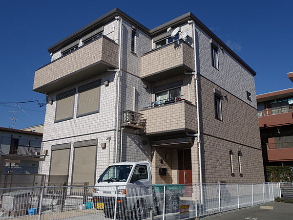 静岡県浜松市中央区和地山3丁目(賃貸アパート1R・1階・31.35㎡)の写真 その1
