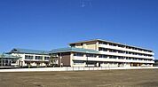 浜松市立大平台小学校 864m