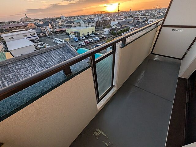 バルコニー