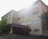 浜松市立佐鳴台小学校 227m