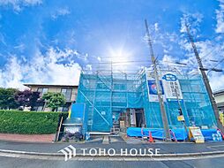 穏やかな街並みに佇む　快適叶うゆとりの間取り