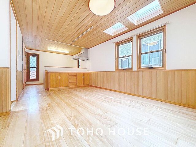 リビング/ダイニング 葛飾区堀切4丁目