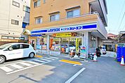 ローソン　 LTF 小岩店 260m
