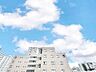 その他：「眺望」穏やかな街並みを一望しながら、爽やかな風と柔らかく降り注ぐ陽光を感じて頂けます。