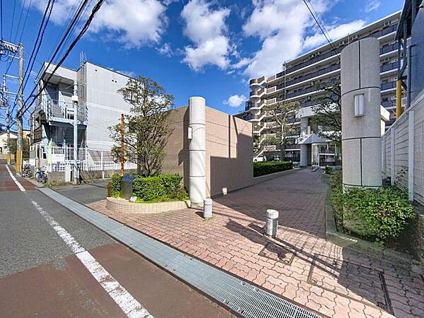 エントランスを拡大表示