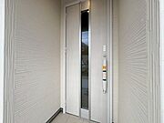 「防犯・断熱仕様玄関ドア」