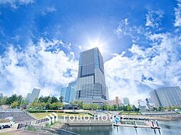 「外観」毎日お散歩に行きたくなるような緑に恵まれたエリア。自然に包まれた穏やかな暮らしを実現が叶う住環境が整っています。