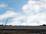 「穏やかな街並みの眺望」穏やかな街並みを一望しながら、爽やかな風と柔らかく降り注ぐ陽光を感じて頂けます。心地良い開放感が暮らしにゆとりと充足感をもたらします。