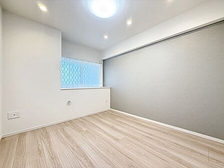 「全ての居室が洋室です。」全室床は掃除のしやすい清潔感のあるフローリング仕上げです。