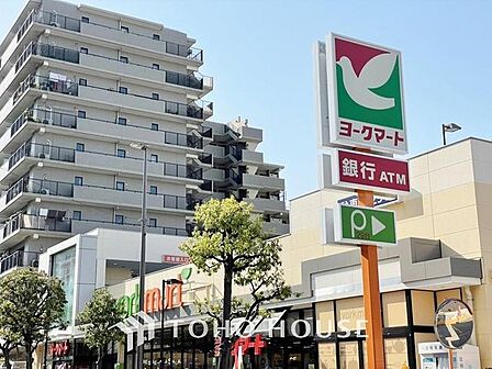 徒歩9分。ヨークマート東砂店 680m