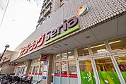 セリア東砂店　 徒歩18分。 1380m
