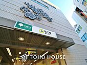 都営新宿線「瑞江」駅 徒歩11分。都営新宿線 瑞江駅 880m