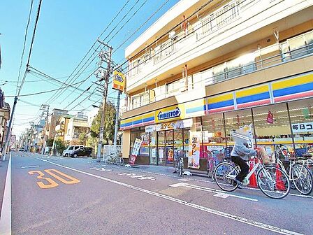 ミニストップ 西尾久店 125m