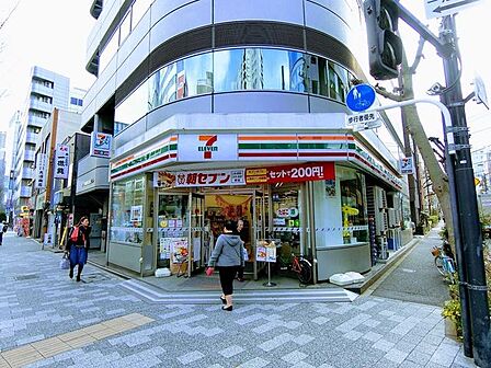 セブンイレブン日本橋久松町店まで約300m