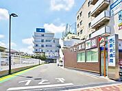西新井病院 徒歩10分。 740m