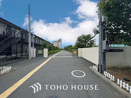 船橋市立湊中学校 410m