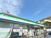 ファミリーマート市川入船店 100m