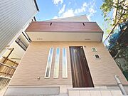 「～2階建て4SLDK～」20帖以上のLDK、豊富な収納、生活を彩る設備など、プラアスワンのポイントが詰まった邸宅です。。