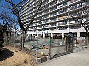 徒歩14分。堀江保育園 1080m